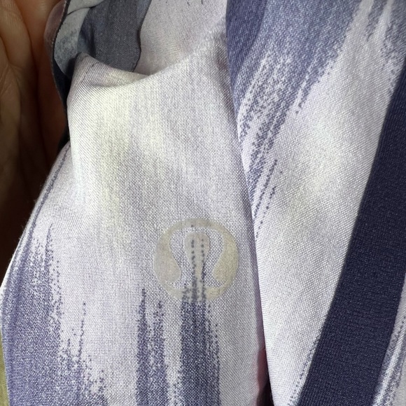 Lululemon Speed Short *Naked Seam
Mirage Deep Indigo / Black - Picture 5 of 5